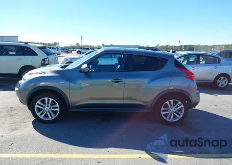 2011 Nissan Juke S/Sv/Sl из США, поврежденный, VIN JN8AF5MN3BT026023